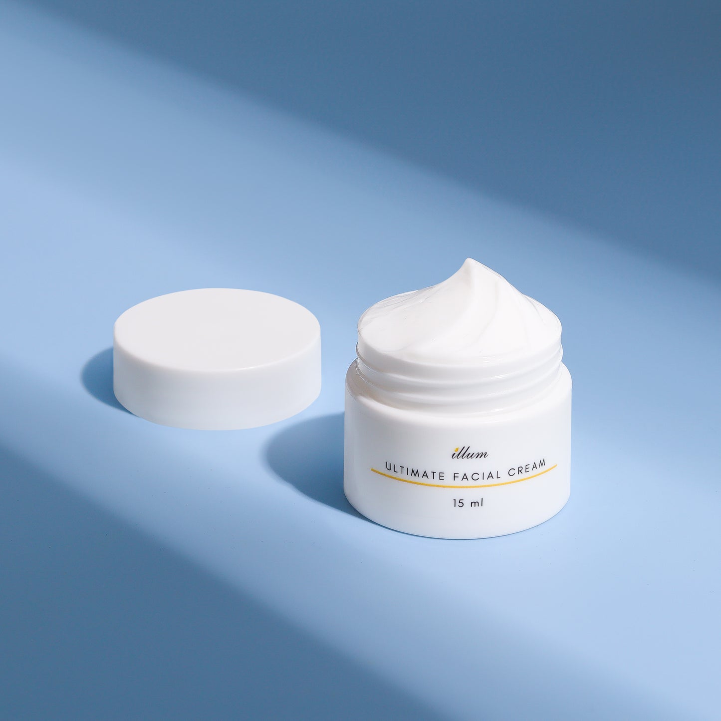 Illum Ultimate Facial Cream  4.5% Squalane & Glycoprotein Hydrator